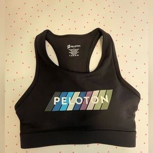 Peloton Women’s Sports Bra Size : Small Pace High neck Bra.